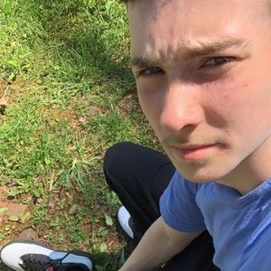 Meet your Posher, Alex